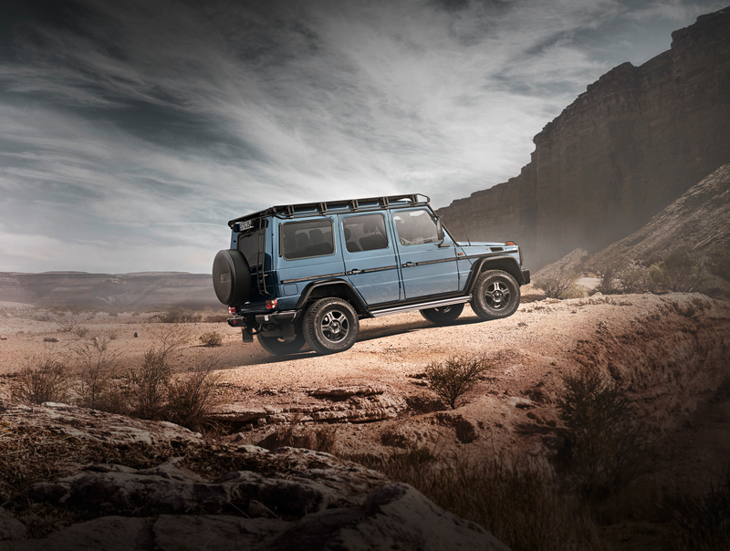 Illustration for article titled The Mercedes G-Wagen Is Back To Crank Windows And Cloth Seats But Still Costs $90,000
